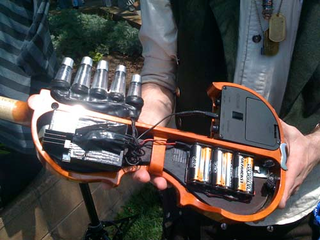 Illustration for article titled Modded Violin adds Steampunk-esque Styling, One Extra String
